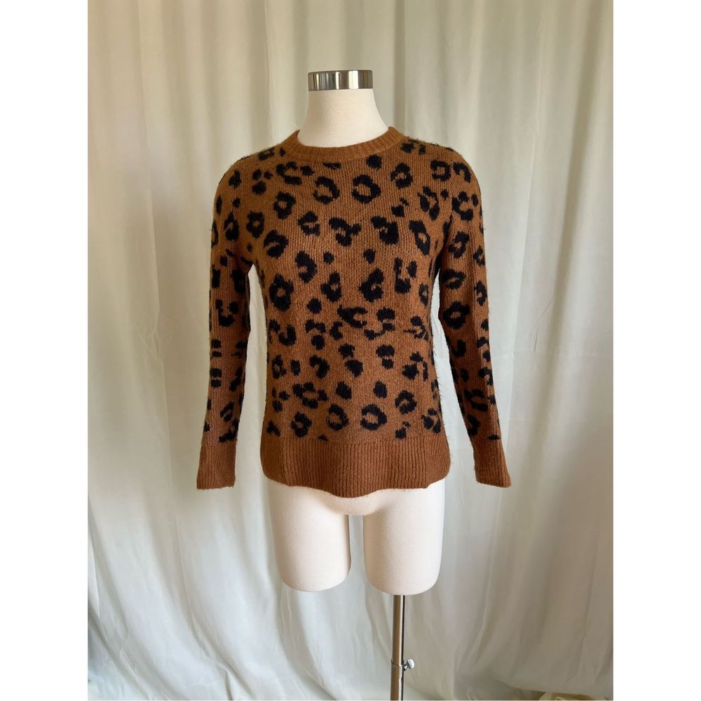 Old Navy Women's Brown/Black Animal Print Knitted Long Sleeve Sweater Size XS